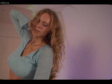 latina cam girl chillwithkira image #1640995