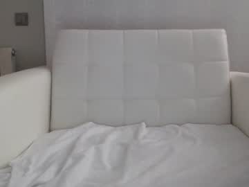 latina cam girl callme_kim image #1964933