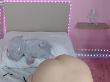 latina cam girl little_effy18 image #616604