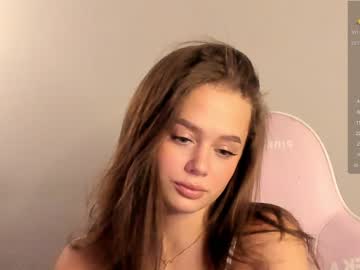 latina cam girl brittcubitt image #4330138