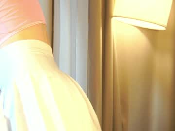 latina cam girl flowers_jane image #4676989