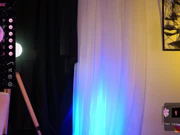 latina cam girl lucie_beltran image #3746375