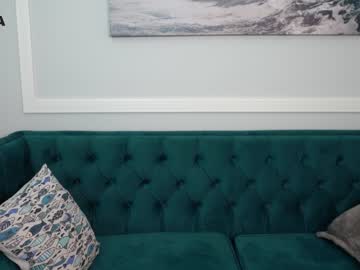 latina cam girl mia_devill image #1634365