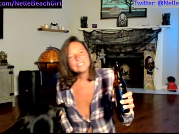 latina cam girl nellebeachgirl image #1942290