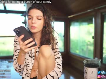 latina cam girl loollypop24 image #2399470