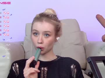 latina cam girl shycinderella image #2749599