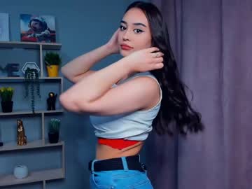 latina cam girl flames_and_ice image #3719576