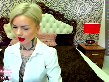 latina cam girl emmakennett image #2454762