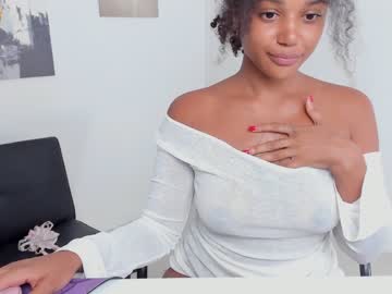 latina cam girl lakysha_ image #4255436