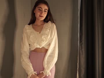latina cam girl tessarosse_ image #2810871