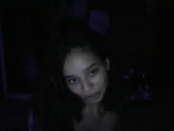 latina cam girl bratzg image #3632690
