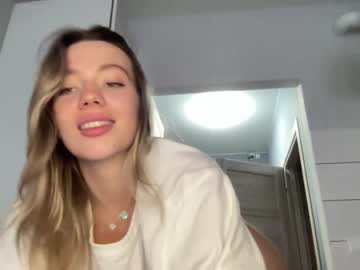 latina cam girl angel_from_sky image #3215739