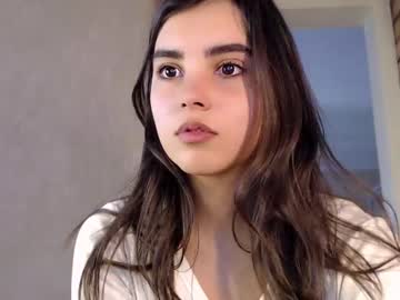 latina cam girl nika_la image #1083111