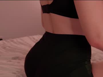 latina cam girl myassistant image #3573799