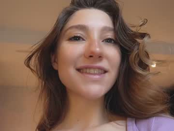 latina cam girl mia_elfie image #4560415