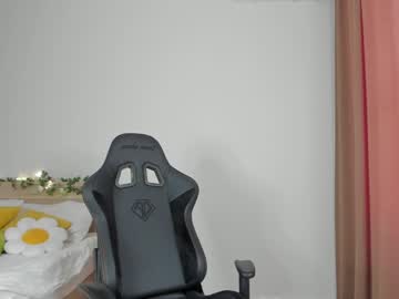 latina cam girl amilia4u image #3833509