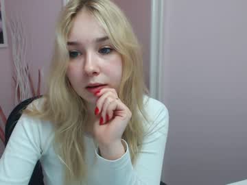 latina cam girl lila_page image #757292