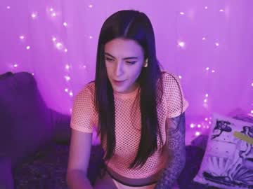 latina cam girl gia_baker image #621713