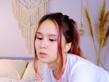 latina cam girl akira_soul_ image #3170523