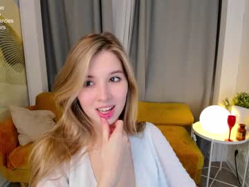 latina cam girl milablush image #2270280