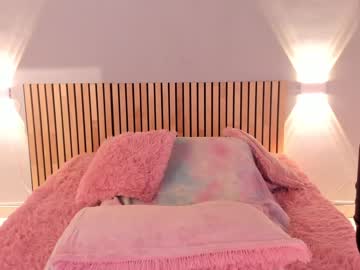 latina cam girl little_effy18 image #3129268