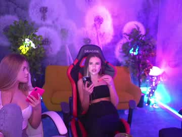 latina cam couple kira0541 image #1620774