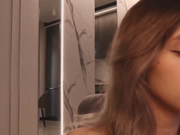latina cam girl angella_kleee image #3215623