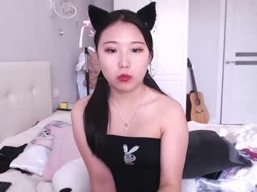 latina cam girl adawong13 image #1428795