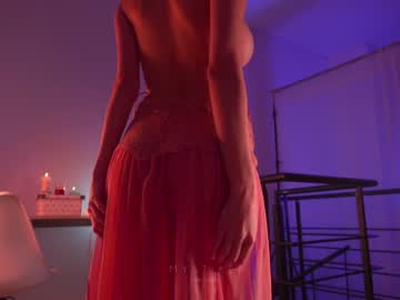 latina cam girl mystikei image #2037301