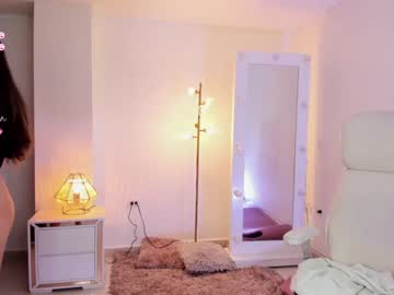 latina cam girl ashley2004_ image #3896167