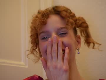latina cam girl ellaa91 image #4093696