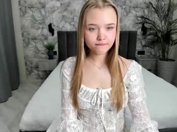 latina cam girl flooora_0 image #4714781