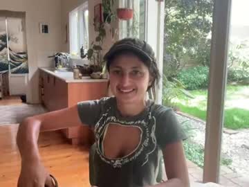 latina cam girl tomboyskank image #3881015