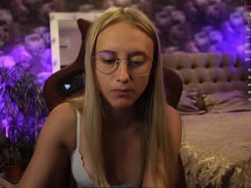 latina cam girl angeellina image #2238684