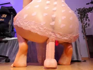 latina cam girl makoto_mai image #2900536
