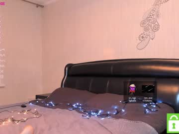 latina cam girl kadena_ image #2245643