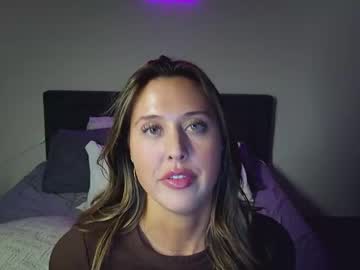 latina cam girl lunaaluvv image #4699451