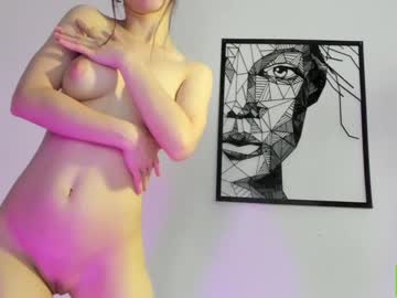 latina cam girl lucie_beltran image #2310098