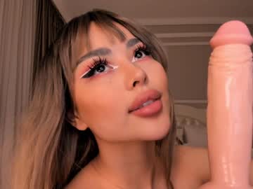 latina cam girl bae_suz image #816142