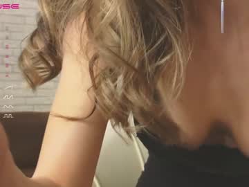 latina cam girl uwunikaa image #3323305