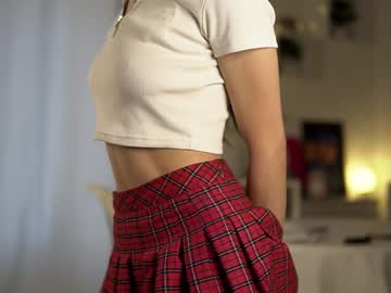 latina cam girl neferpita image #4277941