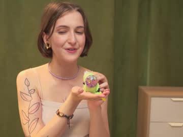 latina cam girl flower_rain image #4659285