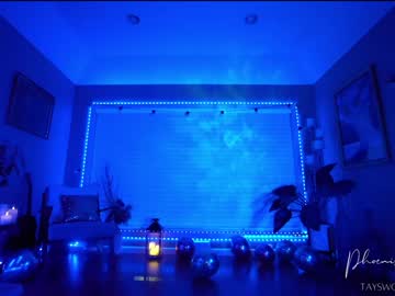 latina cam girl phoenix_taylor image #537099