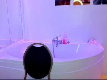 latina cam girl amelia__williams image #414006