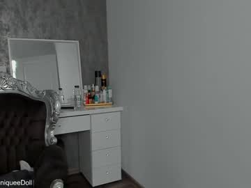 latina cam girl moniqueedoll image #888489