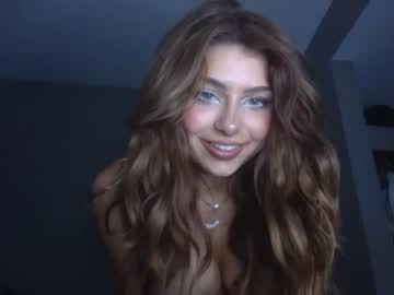 saraellison latina cam