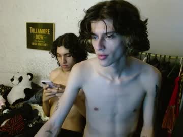 latina cam man gowther__ image #3074106