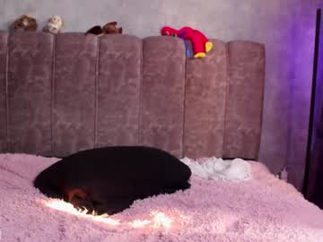 latina cam girl missmika_ image #1507941