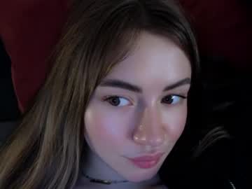 latina cam girl strawberryjamx image #3744915
