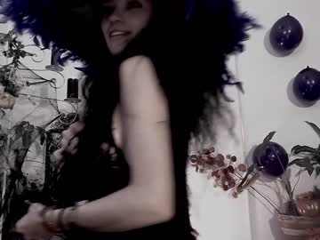 latina cam girl makayla77 image #233219
